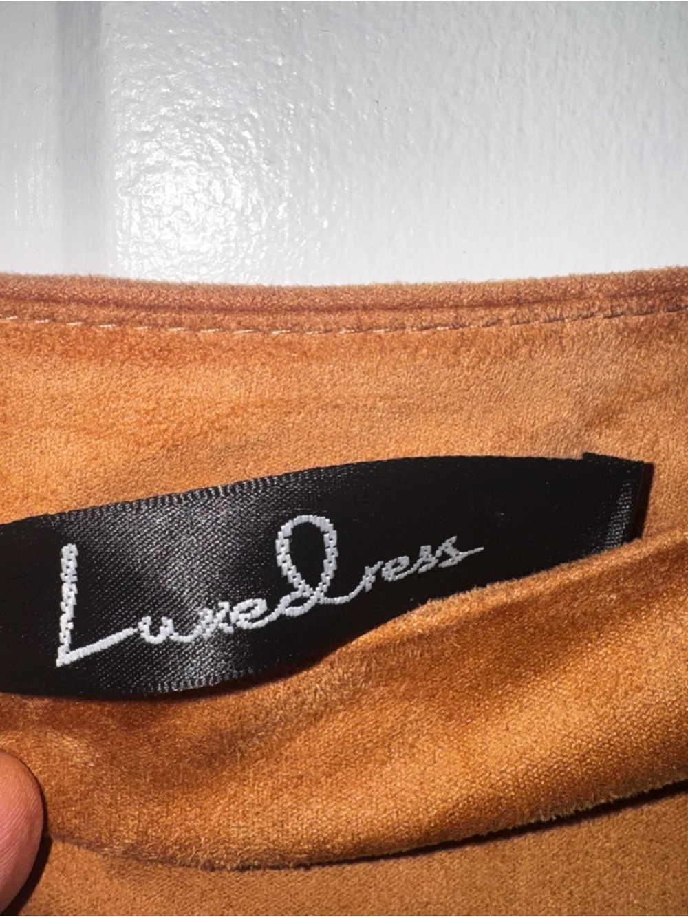 NWT Luredress Camel Faux Suede Fringe Mini Skirt Size L - Picture 4 of 10